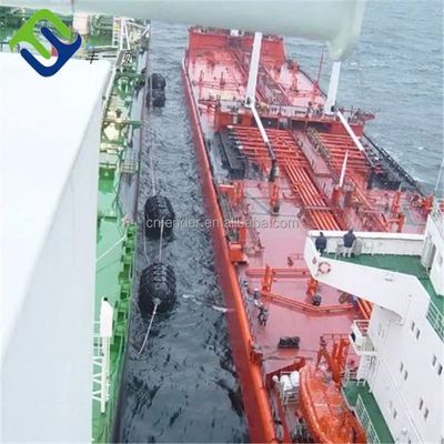 6-10 Tahun Umur Fender Karet Pneumatik Inflatable Dengan Panjang 0,6-9m Untuk Marinir